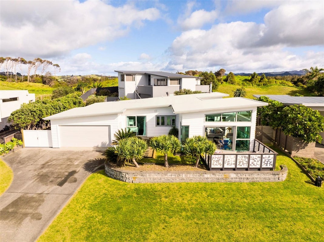 22 Mangatawhiri Road, Omaha, Omaha - Carousel 1