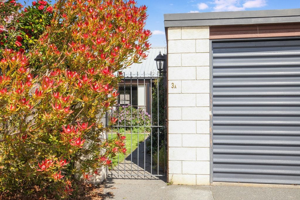 2/3 Hawea Place, Mairehau, Christchurch - Carousel 14