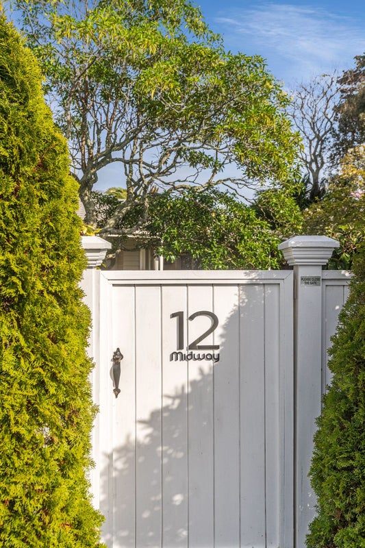 12 Midway Avenue, Castor Bay, Auckland - Carousel 34