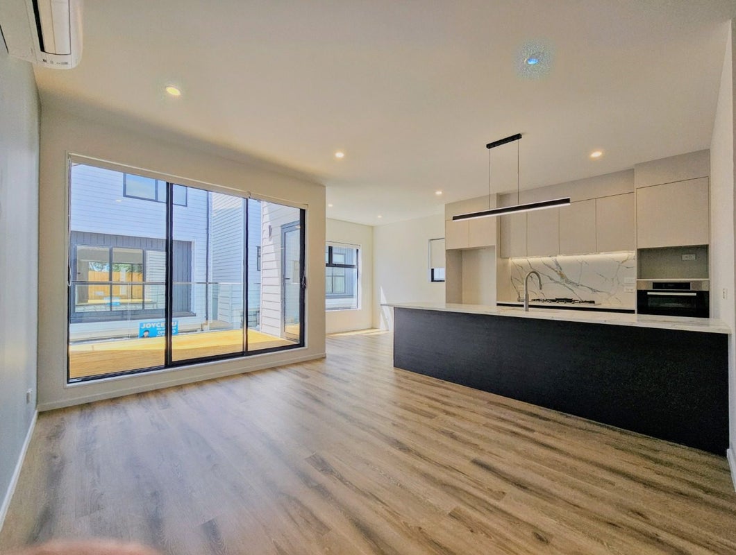 25C Jandell Crescent, Bucklands Beach, Auckland - Carousel 2