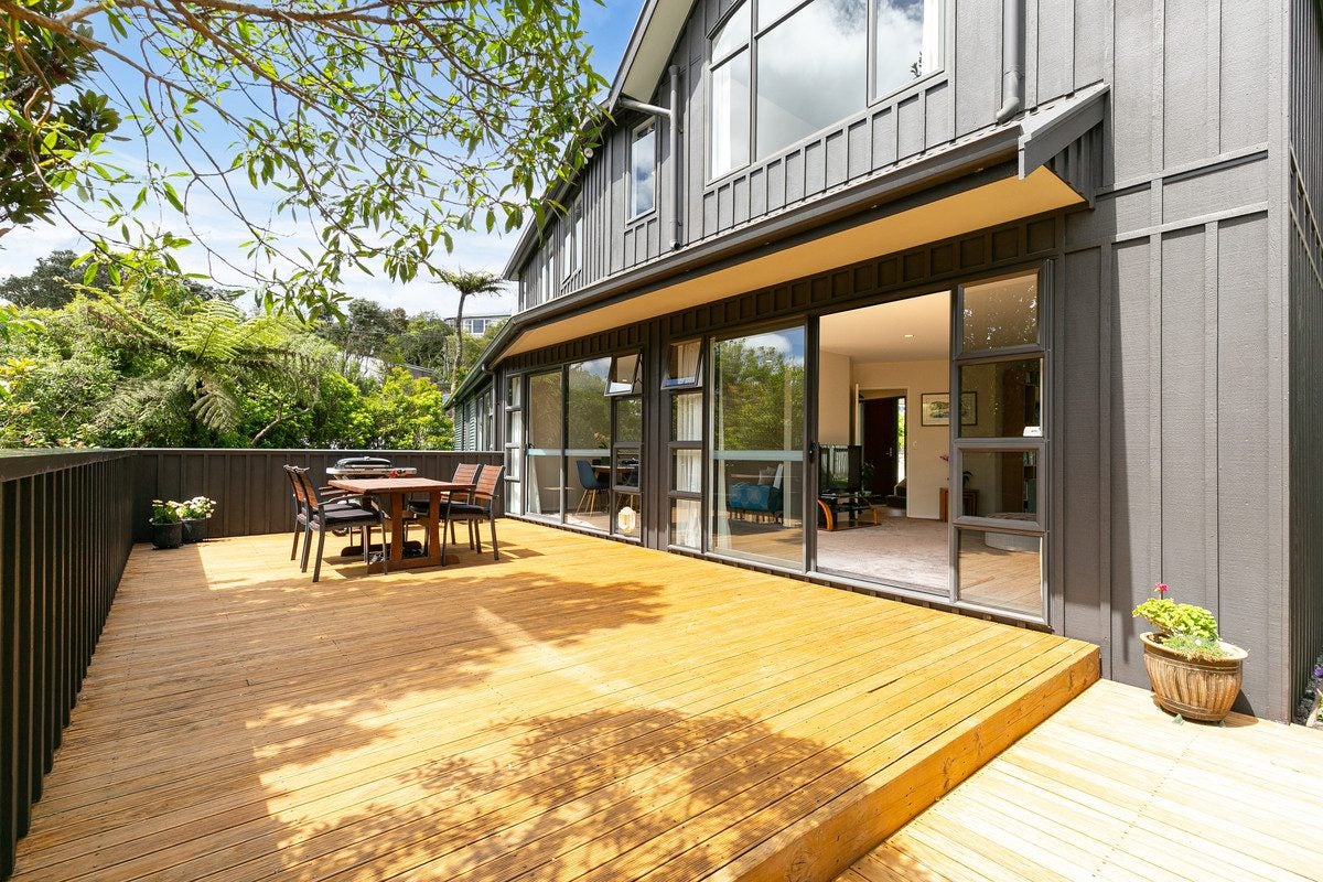 68 Duthie Street, Karori, Wellington - Carousel 1