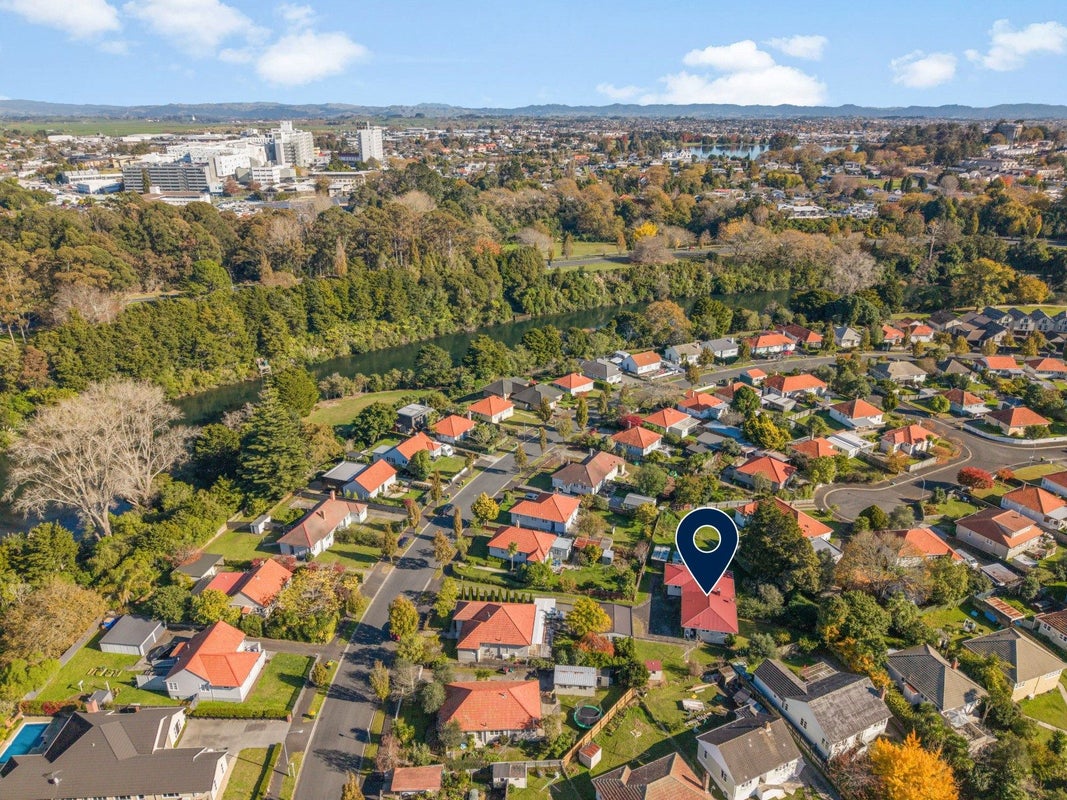 83B Jellicoe Drive, Hamilton East, Hamilton - Carousel 14