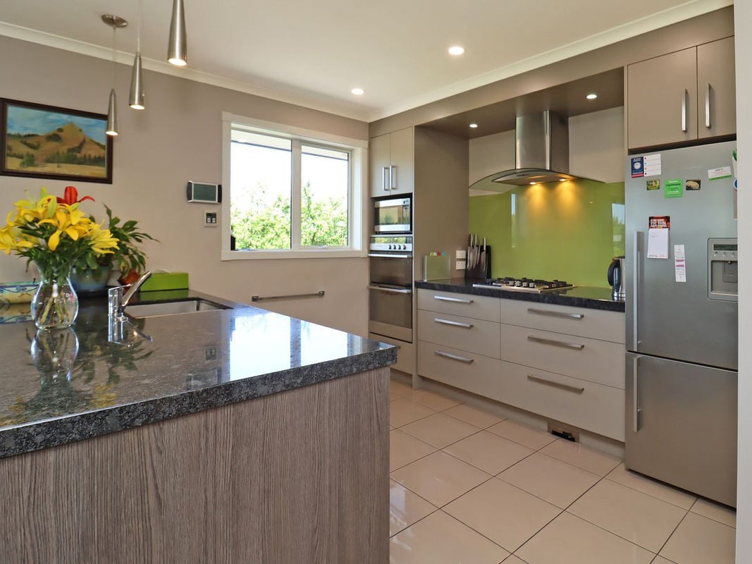 19 Blue Stone Drive, Waiareka Junction, Oamaru - Carousel 2