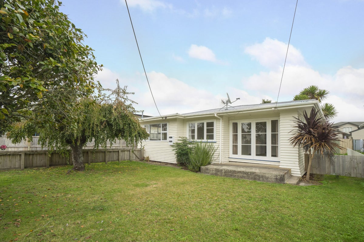 10A Campbell Street, Frankton, Hamilton - Carousel 2