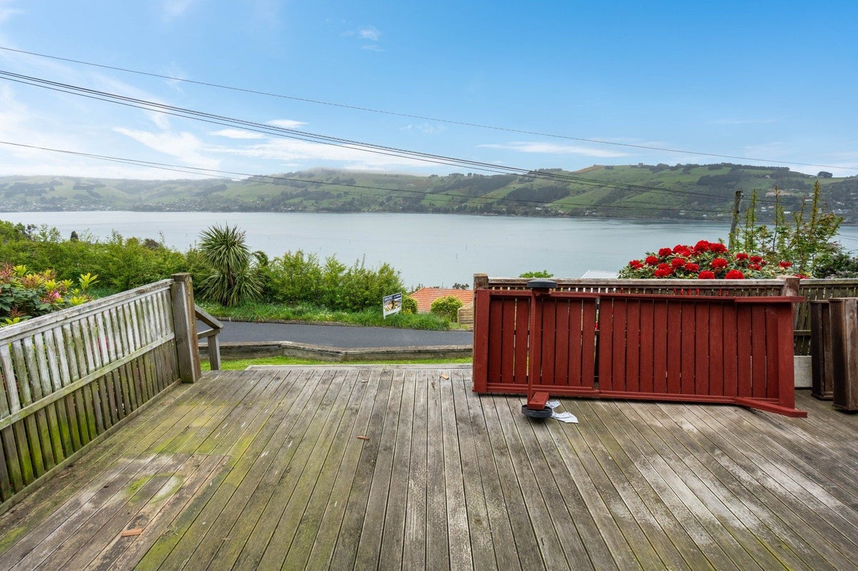13 Junction Road, Ravensbourne, Dunedin - Carousel 2