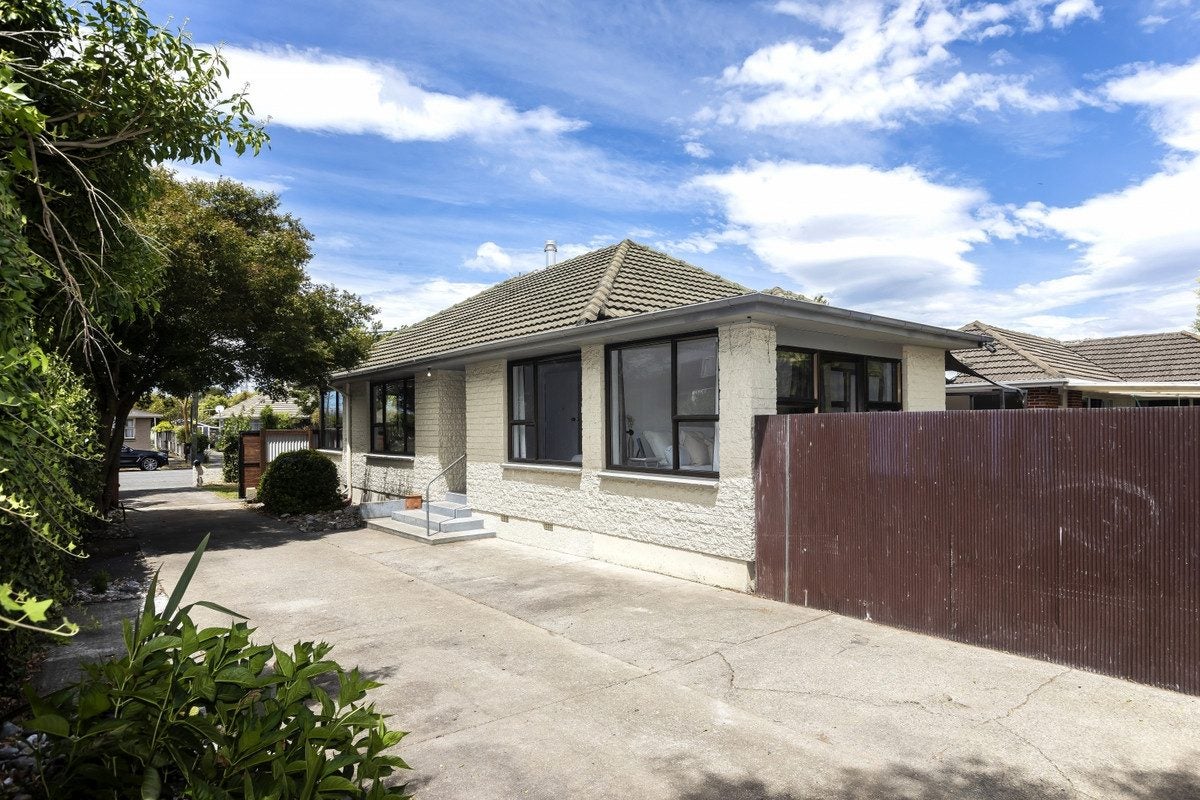 25 Farrington Avenue, Bishopdale, Christchurch - Carousel 1