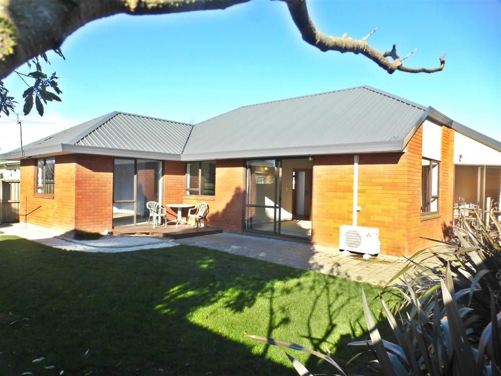 1/28 Sylvan Street, Hillmorton, Christchurch - Carousel 1