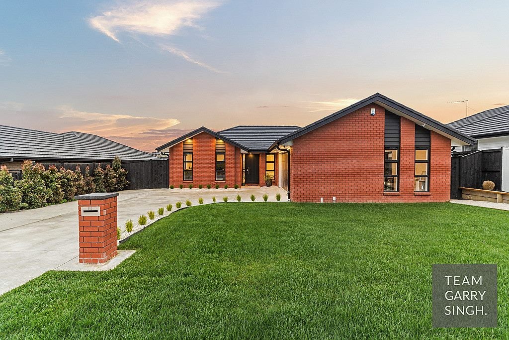 15 Culverwell Crescent, Pokeno - Carousel 1