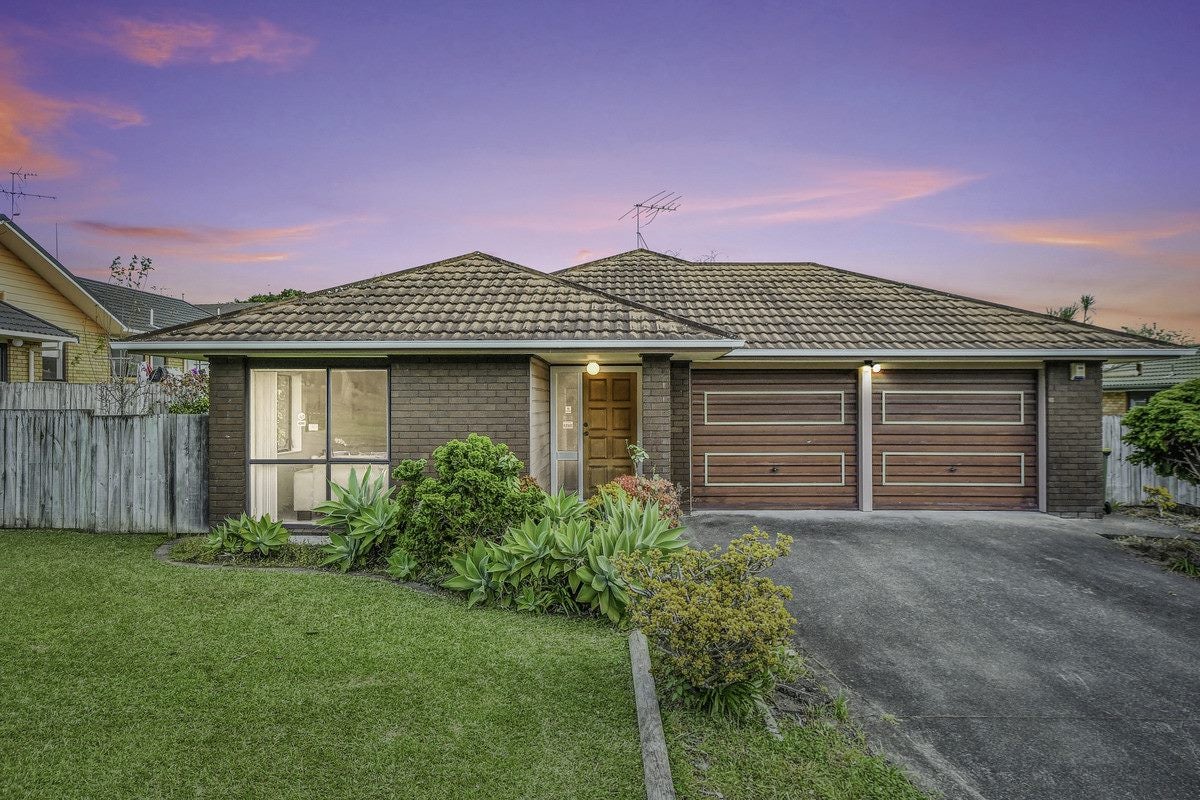 7 Peretao Rise, The Gardens, Auckland - Carousel 1