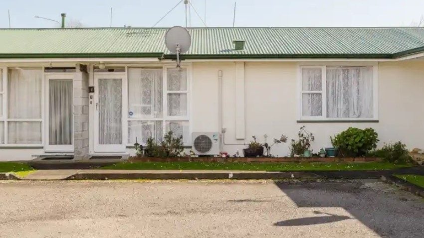 4/93 Ruahine Street, Roslyn, Palmerston North - Carousel 1
