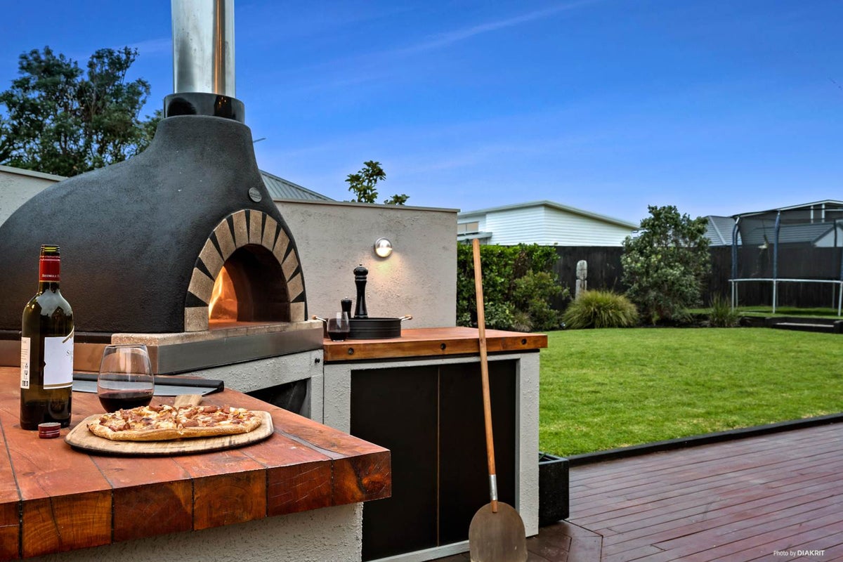 41 Constellation Avenue, Beachlands, Auckland - Carousel 1