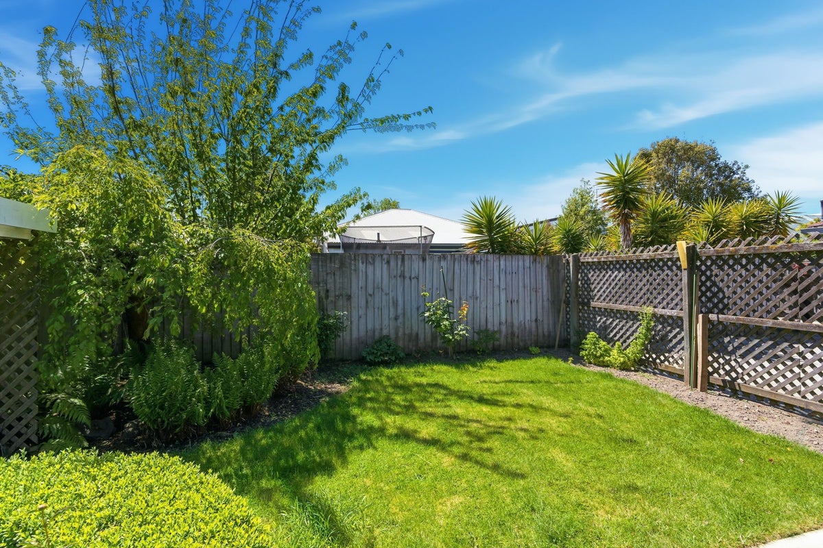 2/10 Baretta Street, Somerfield, Christchurch City, Canterbury - Carousel 26