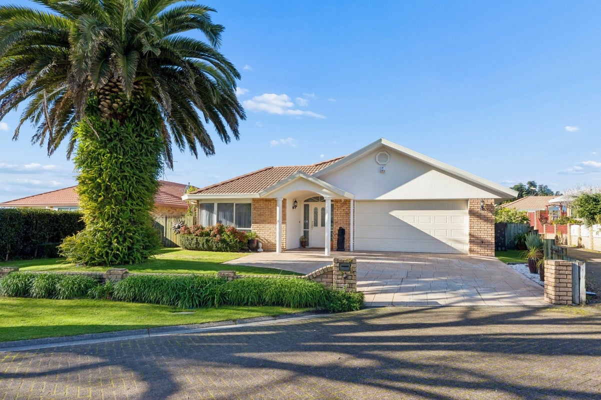 31 Huntington Drive, Bethlehem, Tauranga - Carousel 2