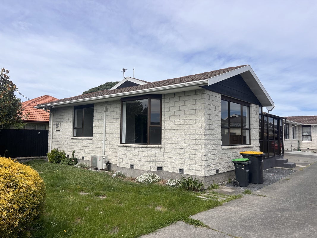 1/135 Sawyers Arms Road, Northcote, Christchurch - Carousel 2