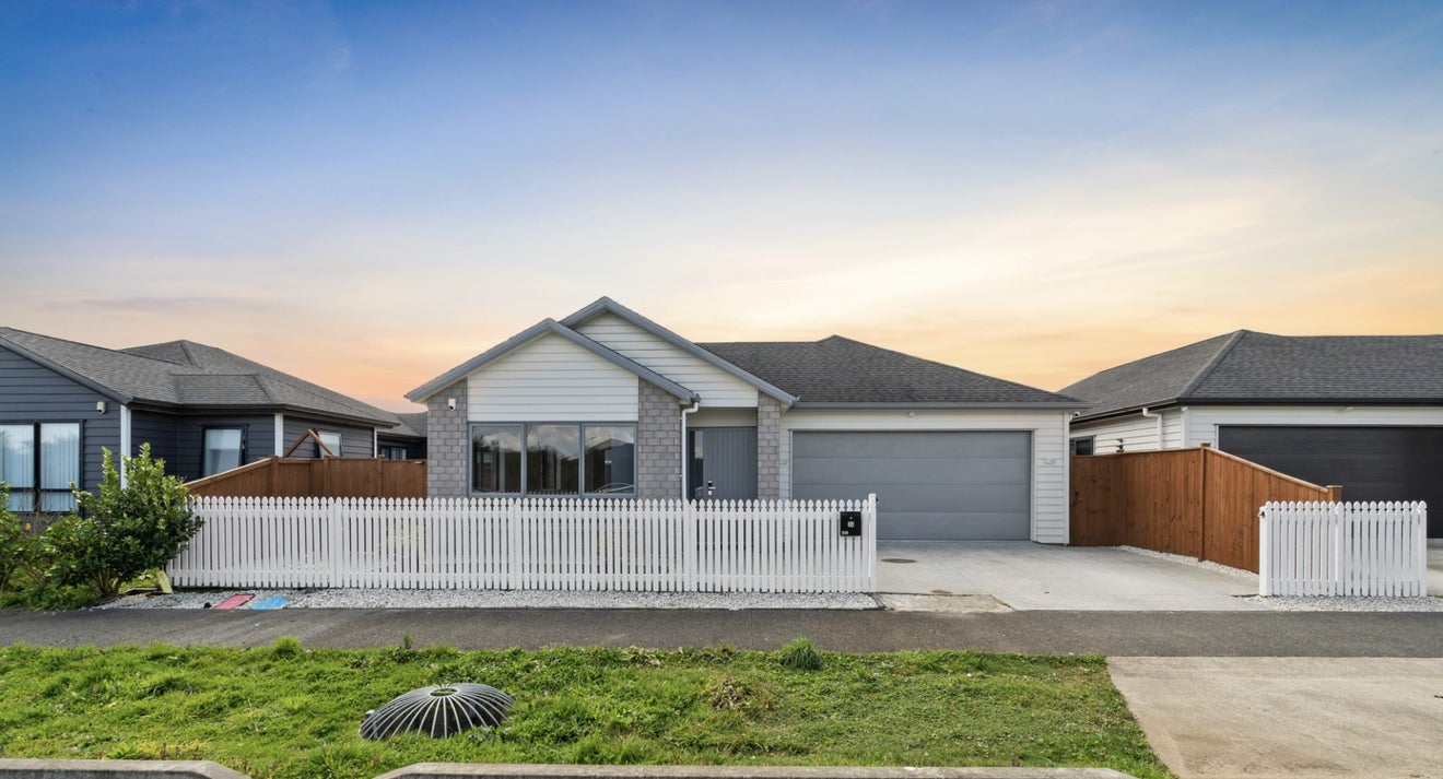 26 Softwood Avenue, Takanini, Papakura, Auckland - Carousel 1