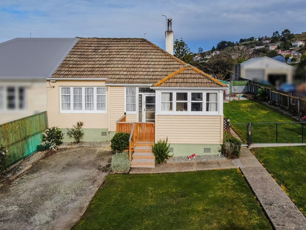 27 Frome Street, Oamaru North, Oamaru - Carousel 2