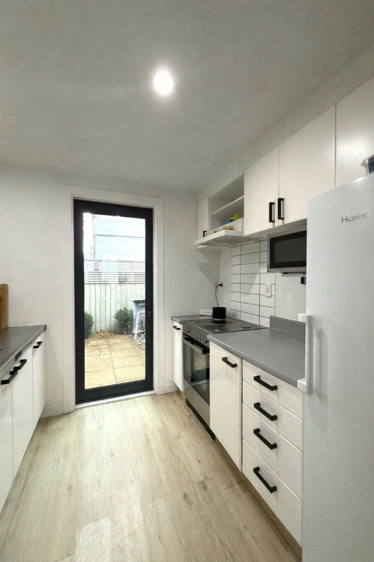 1/359 Hereford Street, Linwood, Christchurch - Carousel 2