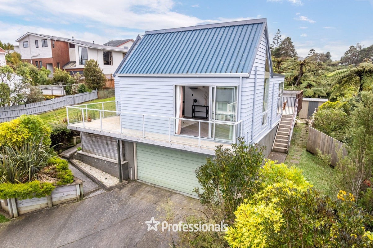 3 Lone Tree Grove, Kelson, Lower Hutt, Wellington - Carousel 32
