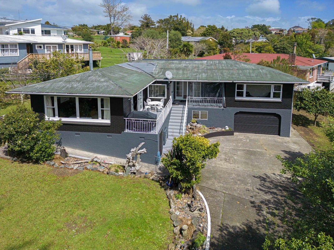 17 Monowai Street, Wellsford, Wellsford - Carousel 1