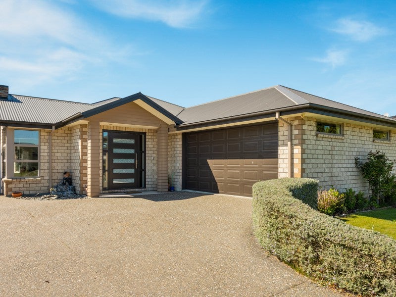 6 Brookwater Avenue, Northwood, Christchurch - Carousel 1