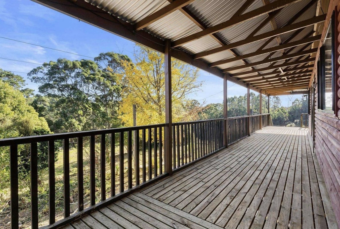 841 Paparimu Road, Papakura - Carousel 1