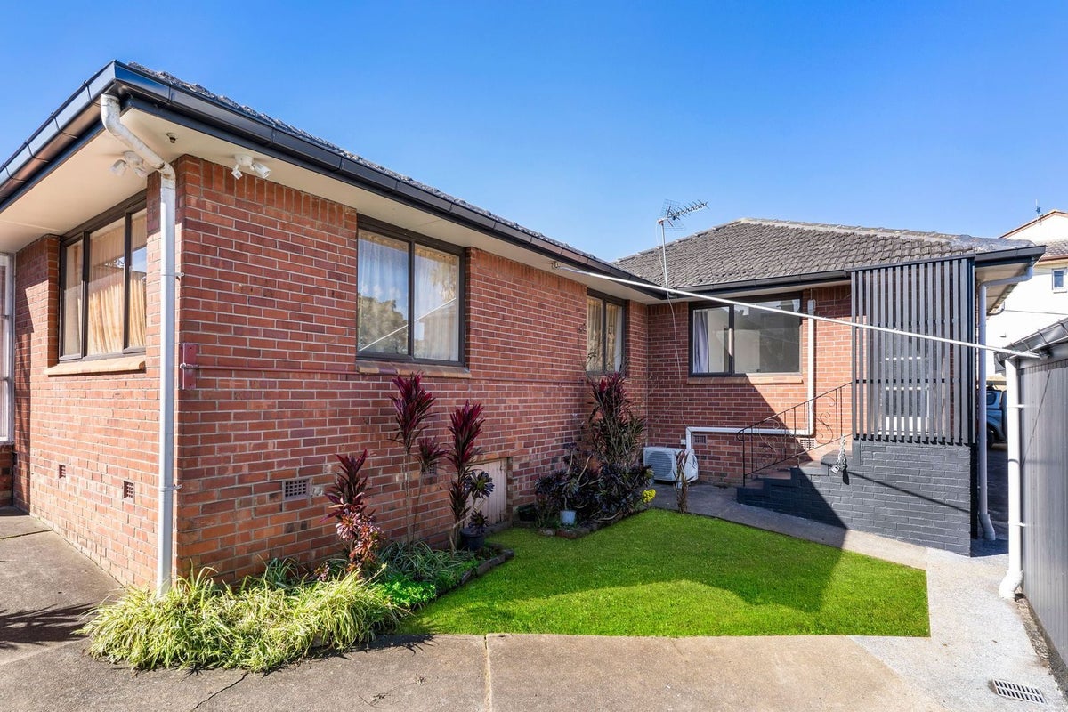 1/20 Atkinson Avenue, Otahuhu, Auckland - Carousel 13