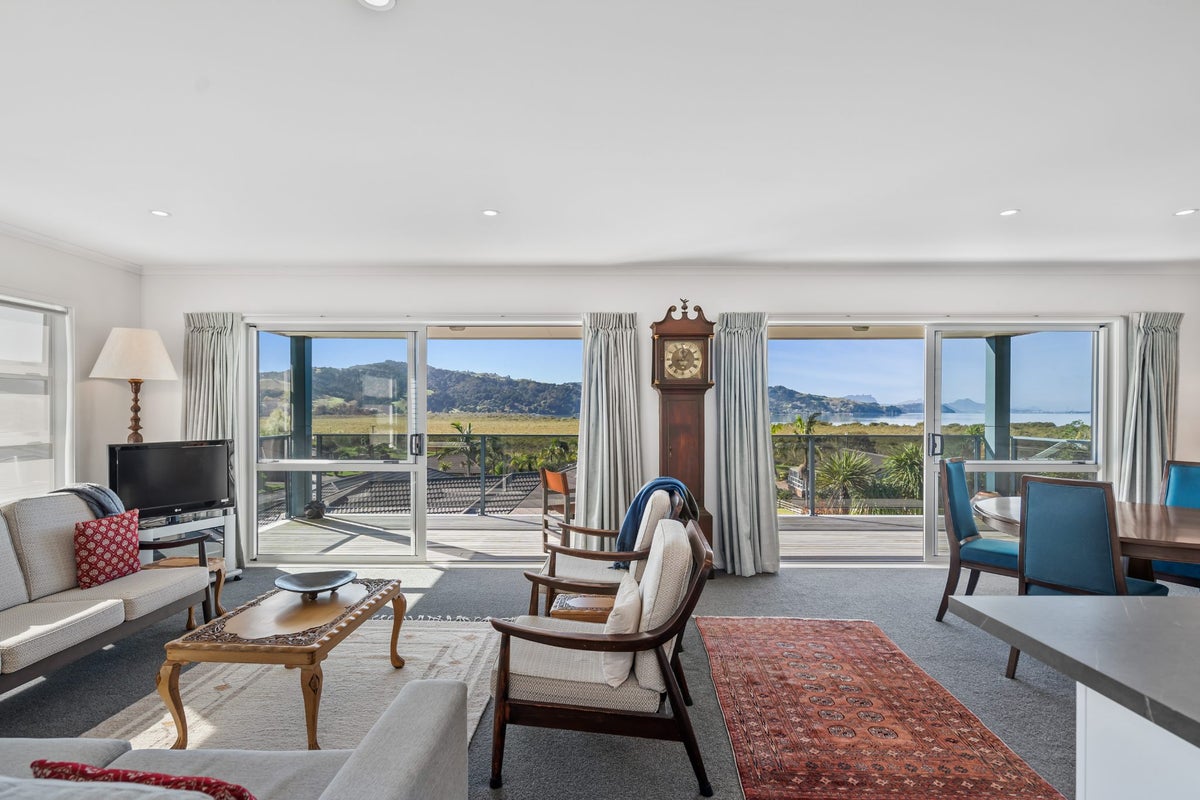 14 Brando Lane, Onerahi, Whangarei - Carousel 2