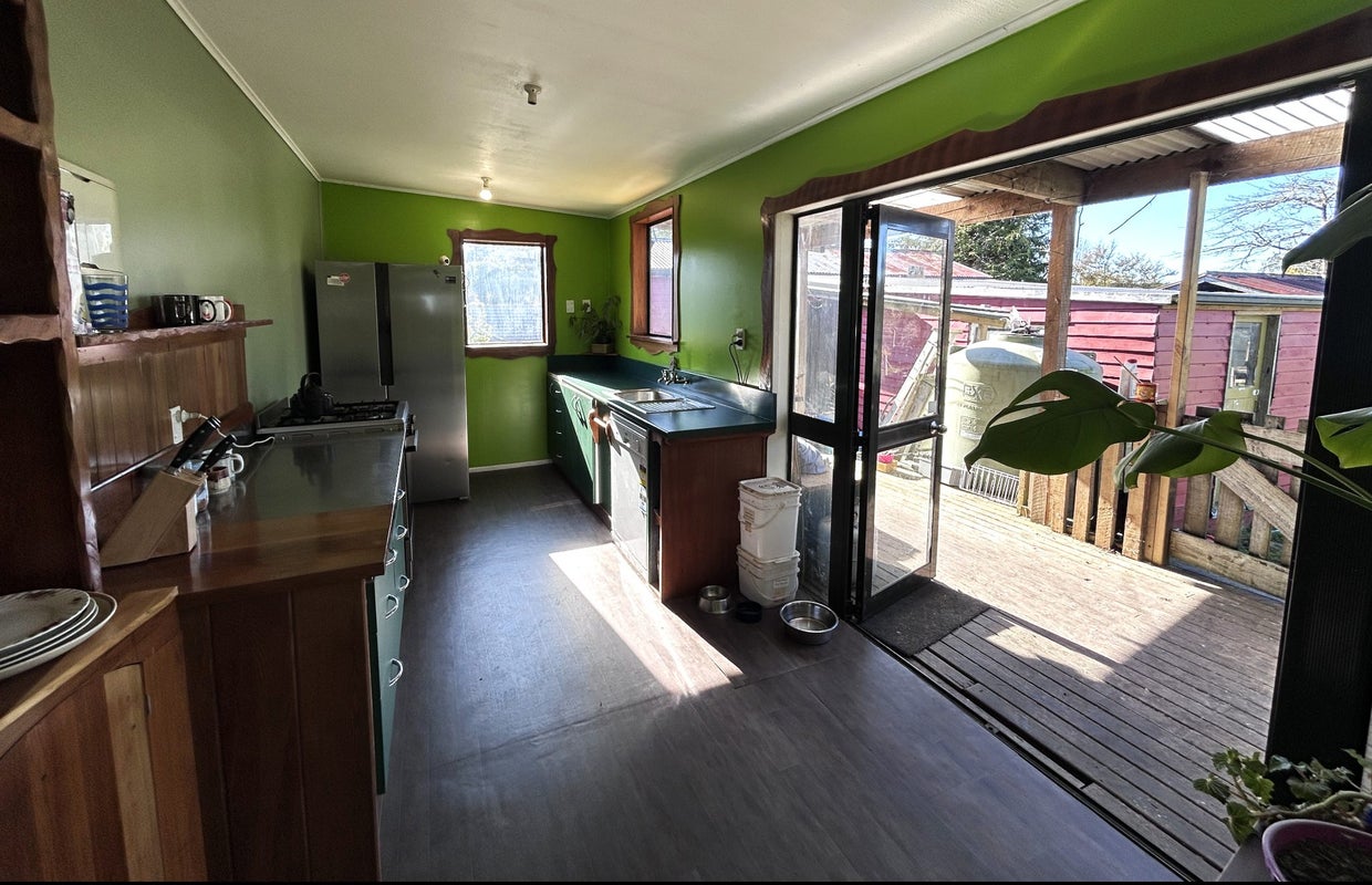 108 Main Road, Blackball, Greymouth - Carousel 2