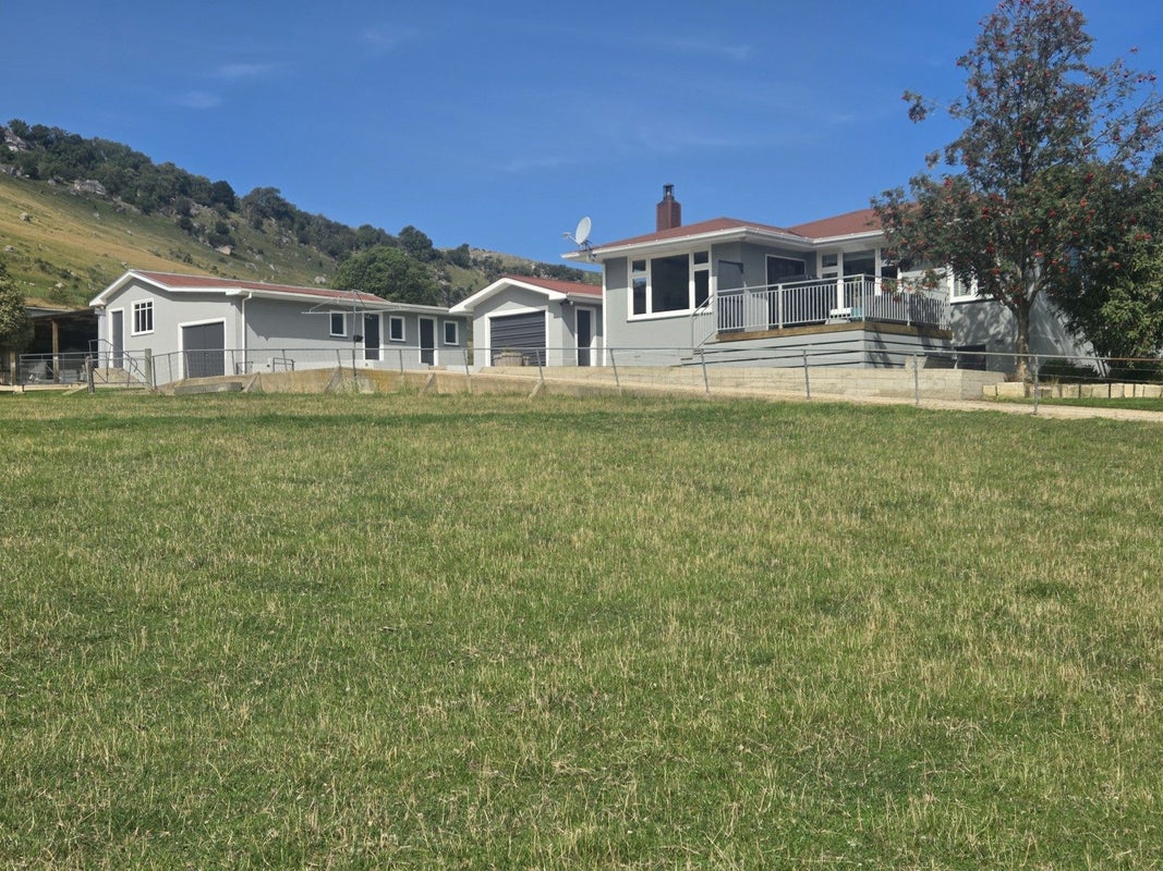 386 Weston-Ngapara Road, Whitstone, Oamaru - Carousel 1