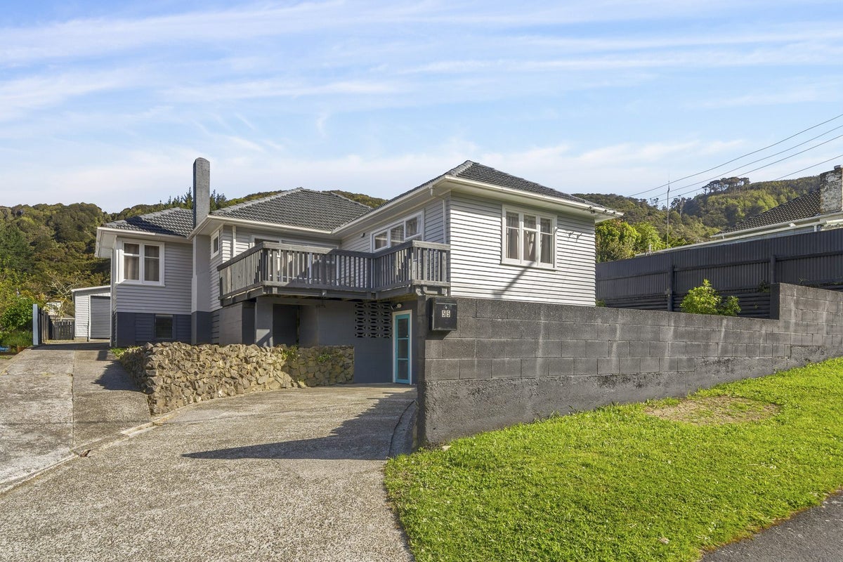 55 Lees Grove, Wainuiomata, Lower Hutt - Carousel 19