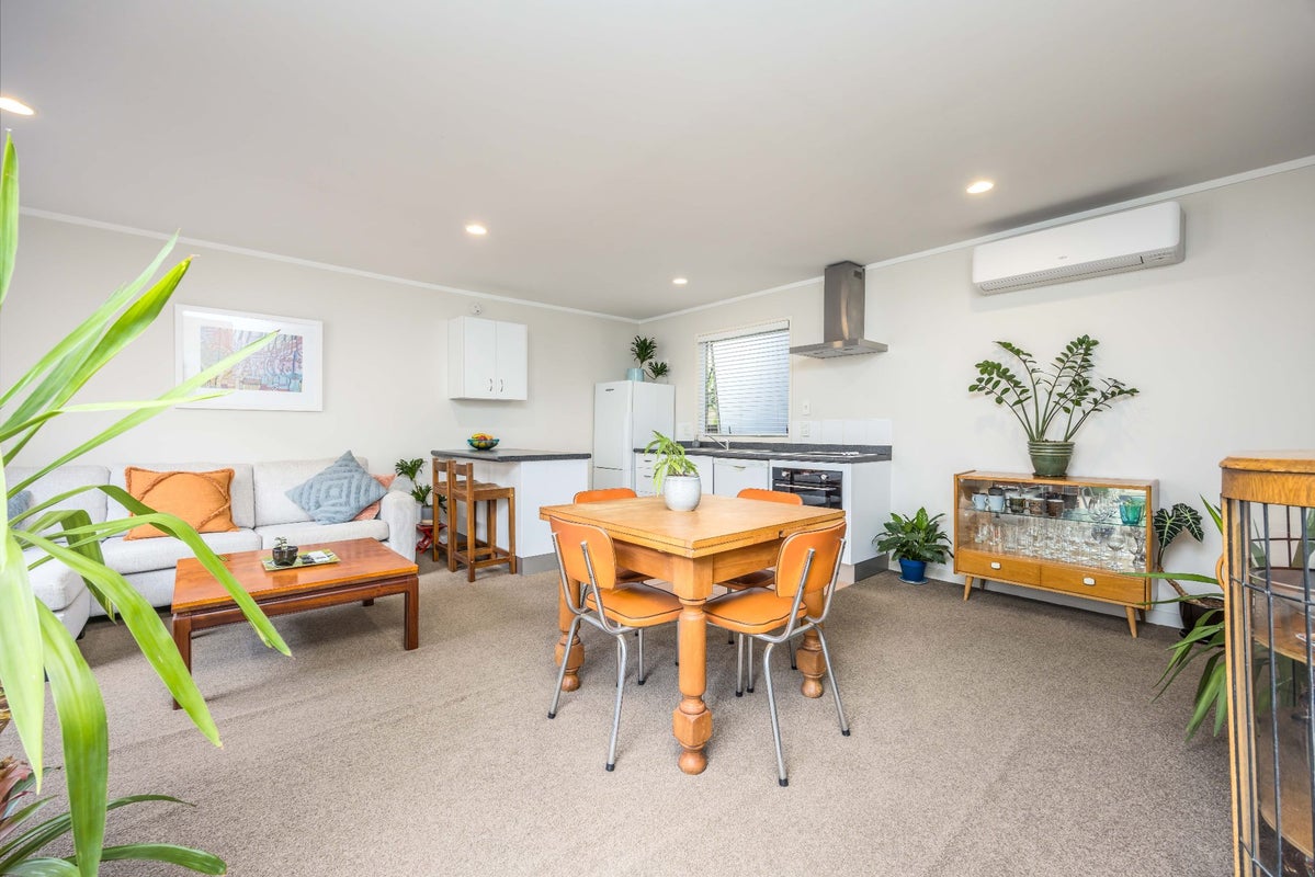 17/8 Rendall Place, Eden Terrace, Auckland - Carousel 2