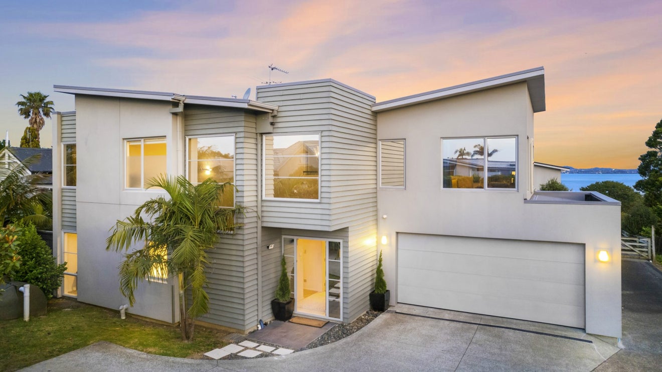 60A Wiseley Road, Hobsonville, Auckland - Carousel 1