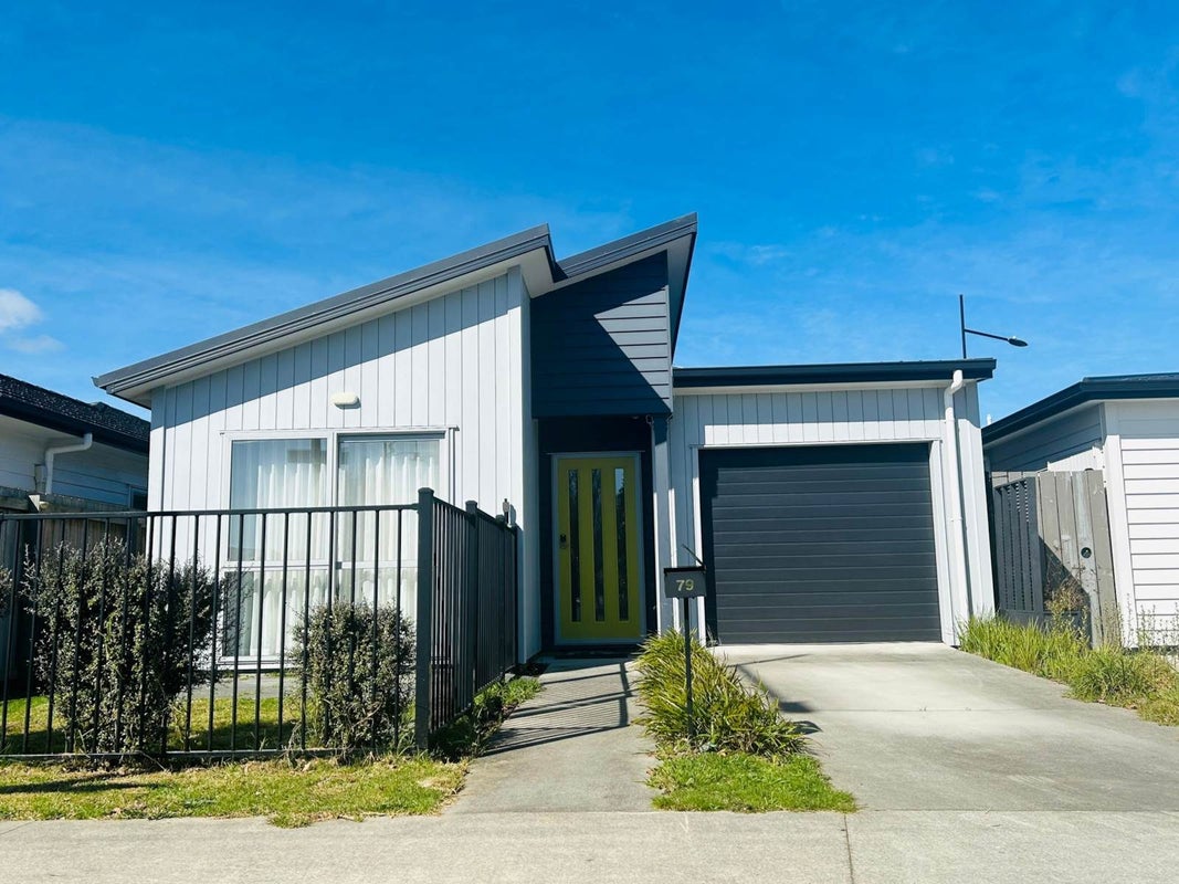 79 Kuaka Drive, Takanini, Auckland - Carousel 1