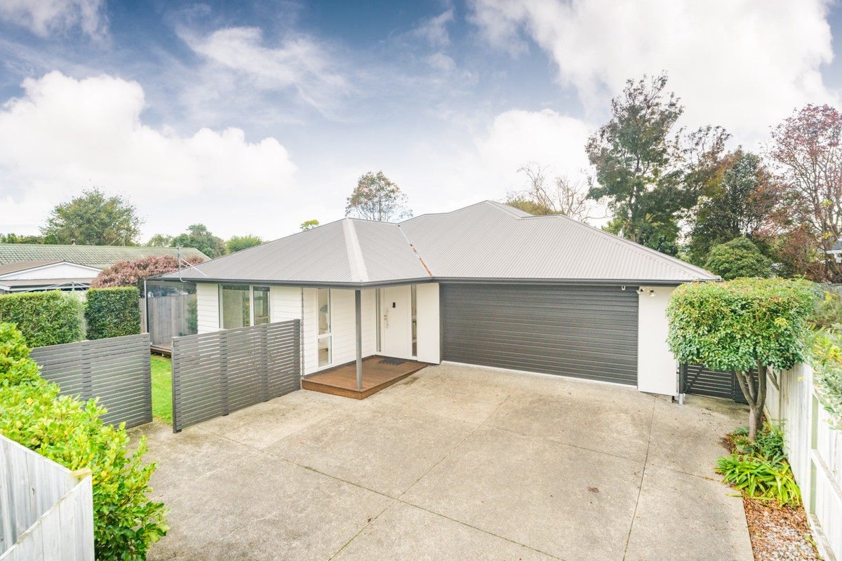 54 McGregor Street, Milson, Palmerston North - Carousel 1