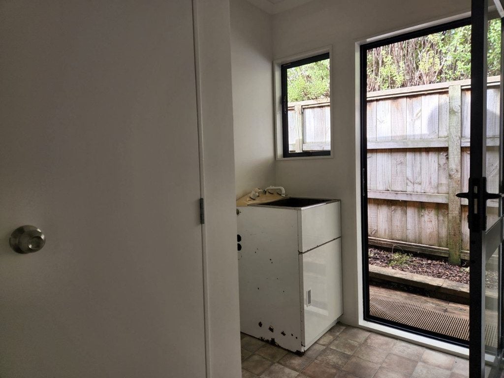 26 Puriri Street, Helensville, Helensville - Carousel 17