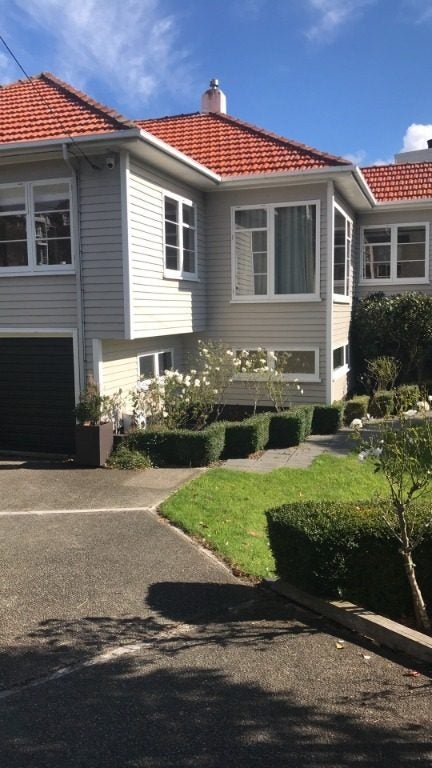 12 Calcutta Street, Khandallah, Wellington - Carousel 1