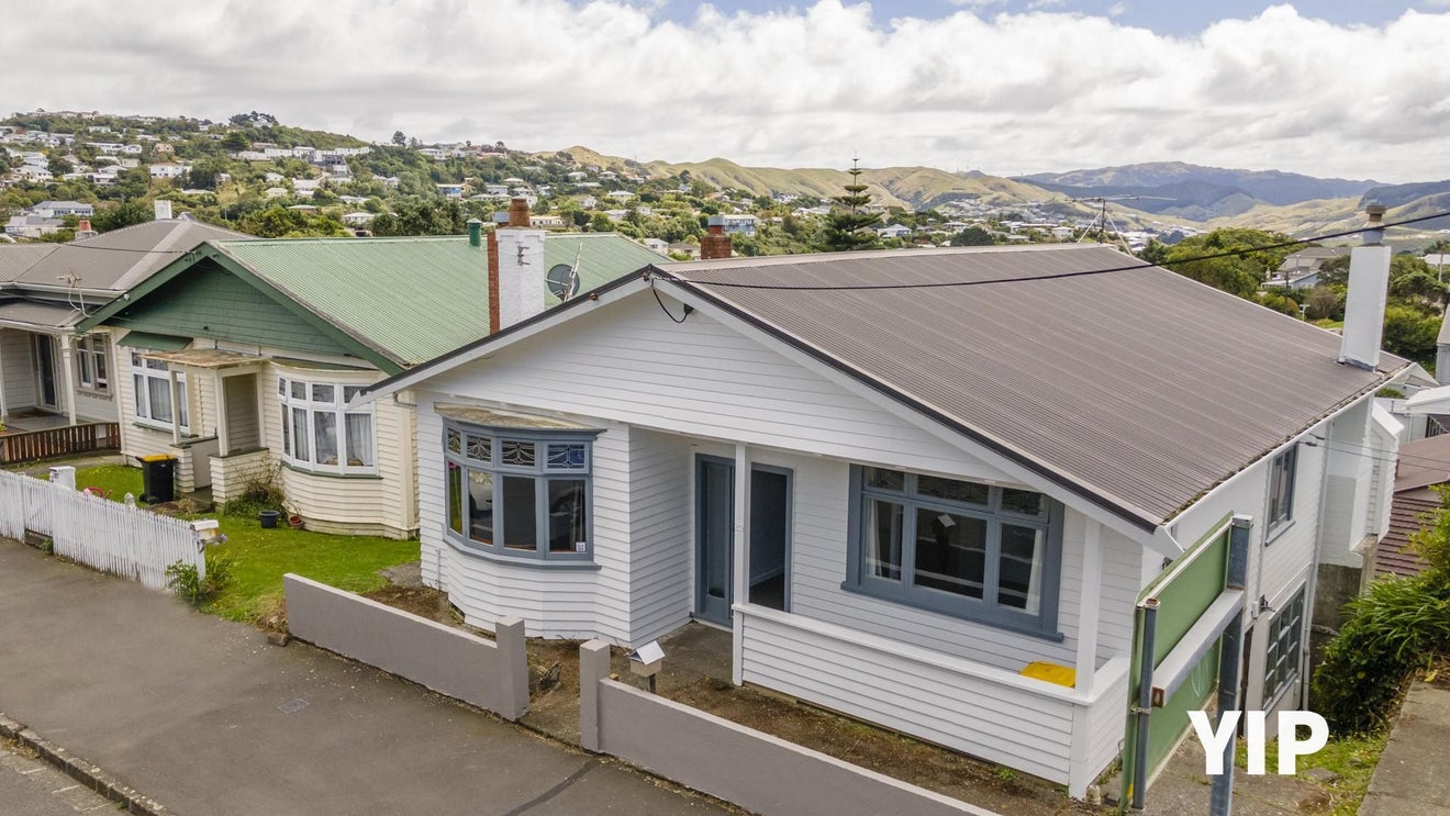 29 Helston Road, Johnsonville, Wellington - Carousel 1