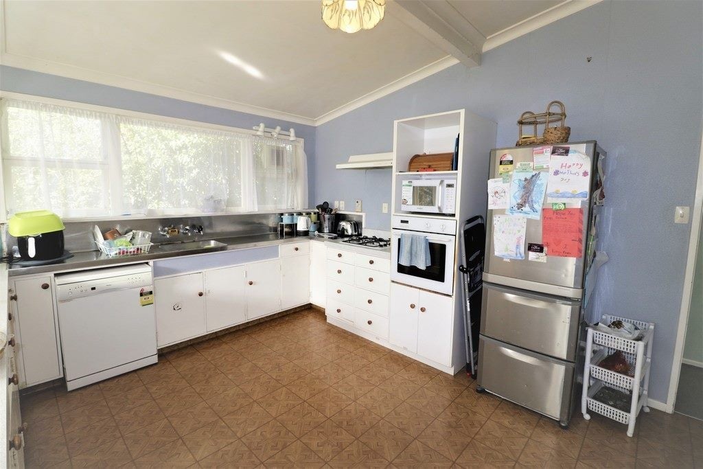 3 Virginia Road, Saint Johns Hill, Whanganui - Carousel 2