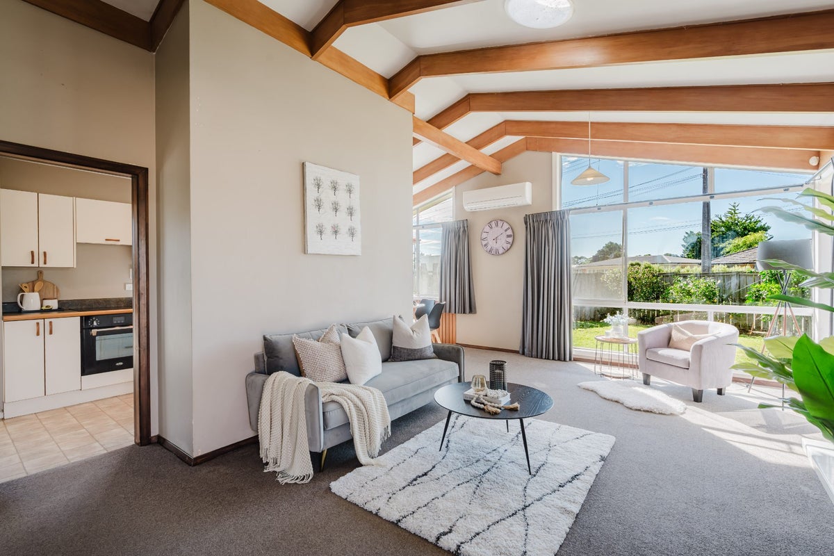 83 Bruce Avenue, Glenview, Hamilton - Carousel 1