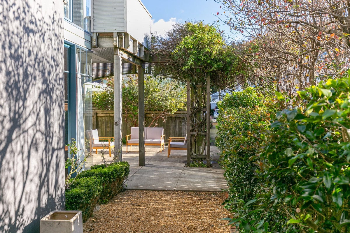 80A Nottingham Street, Karori, Wellington - Carousel 1