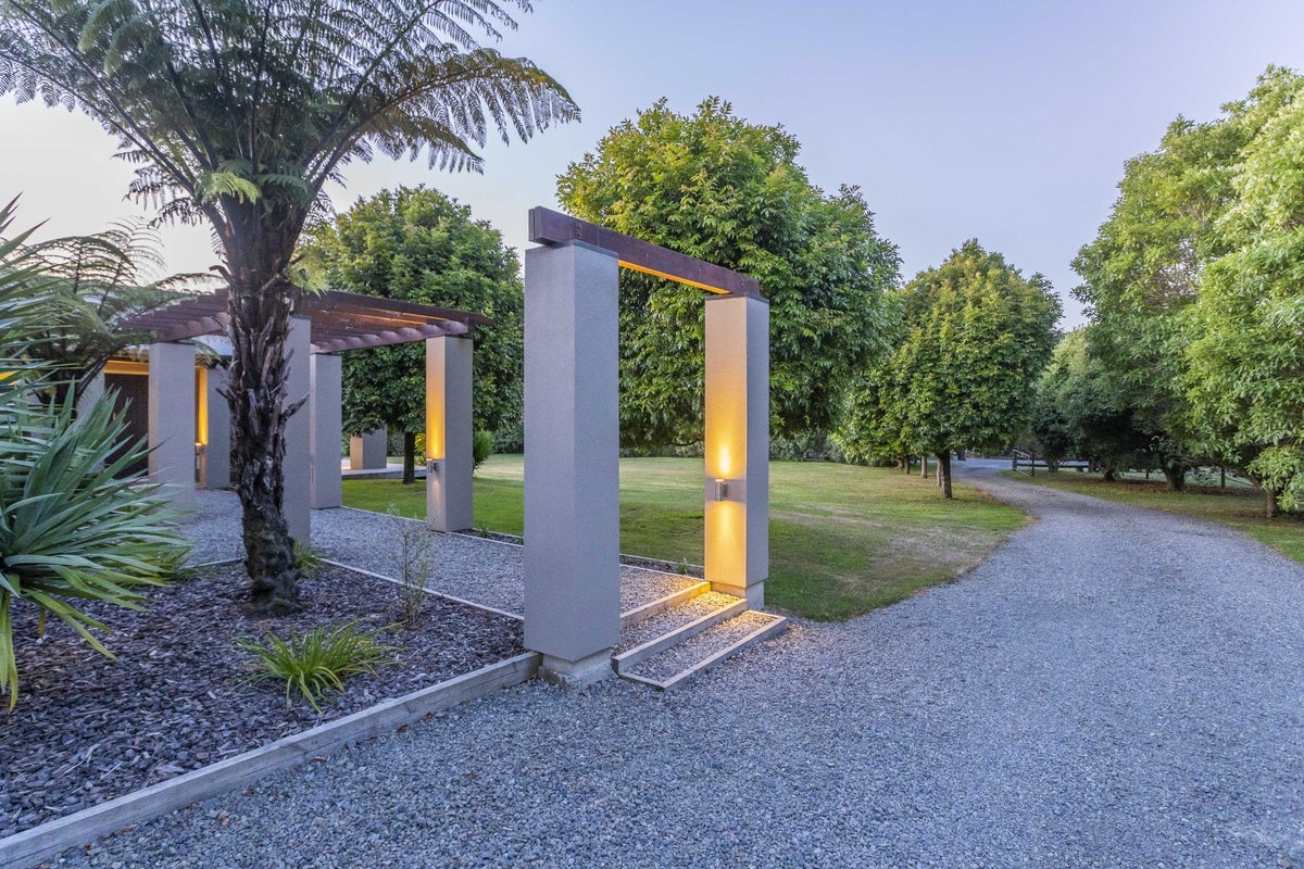 106 Maui Pomare Road, Nikau Valley, Paraparaumu - Carousel 2