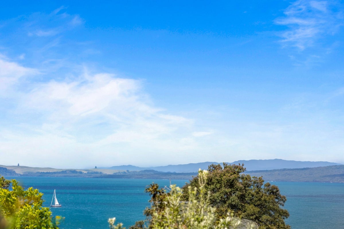 5A Tui Street, Torbay, Auckland - Carousel 23