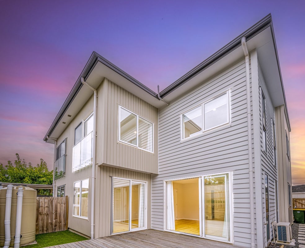 71C Glenmore Road, Sunnyhills, Auckland - Carousel 1