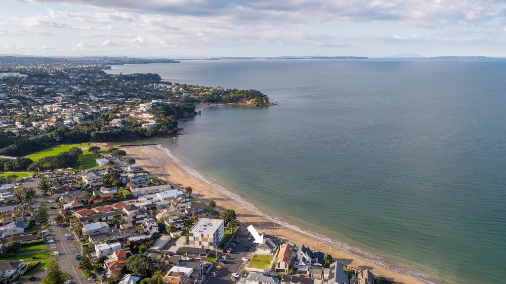 65 Milford Road, Milford, Auckland - Carousel 27