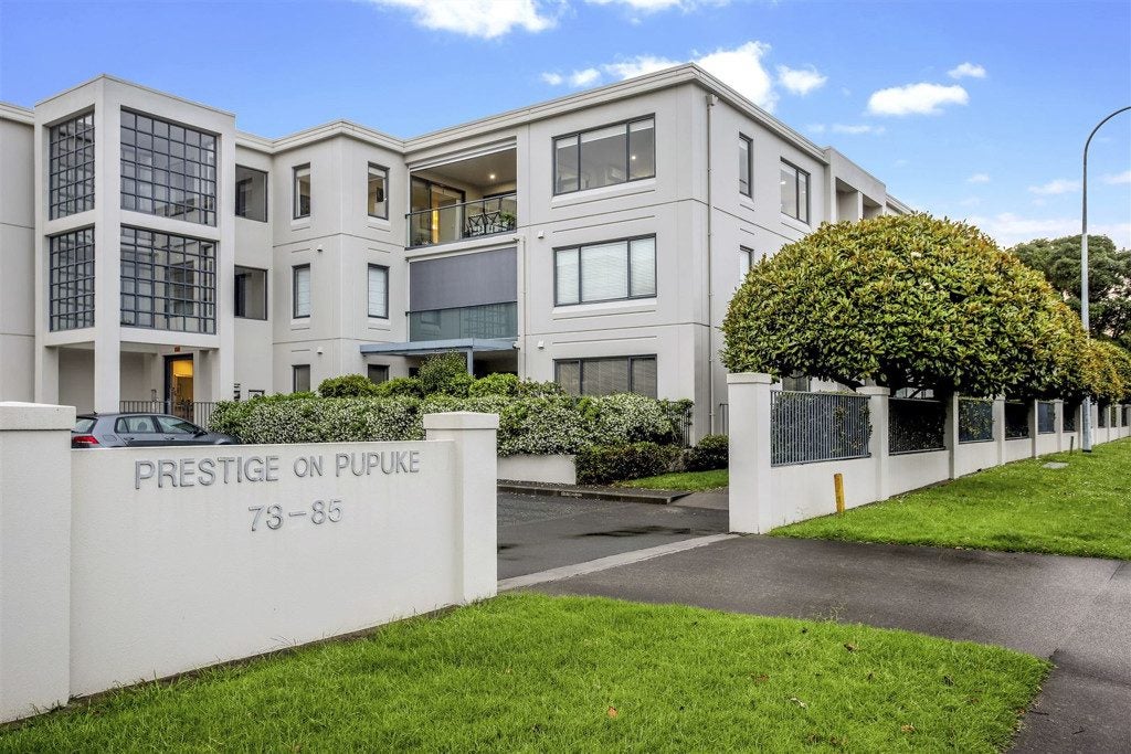 12/73 Anzac Street, Takapuna, Auckland - Carousel 2