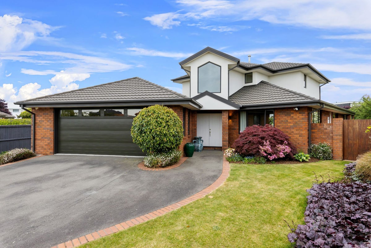 8 Caroline Way, Northwood, Christchurch - Carousel 1