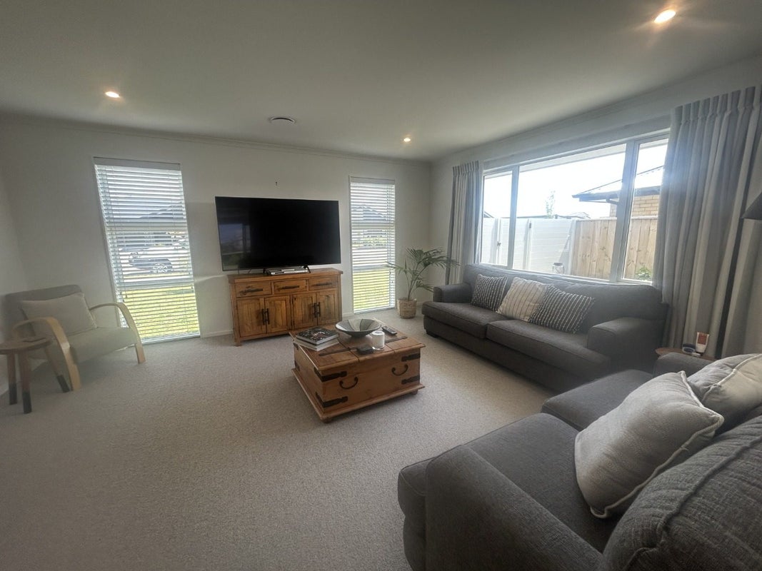 85 Summersfield Boulevard, Appleby, Richmond - Carousel 2