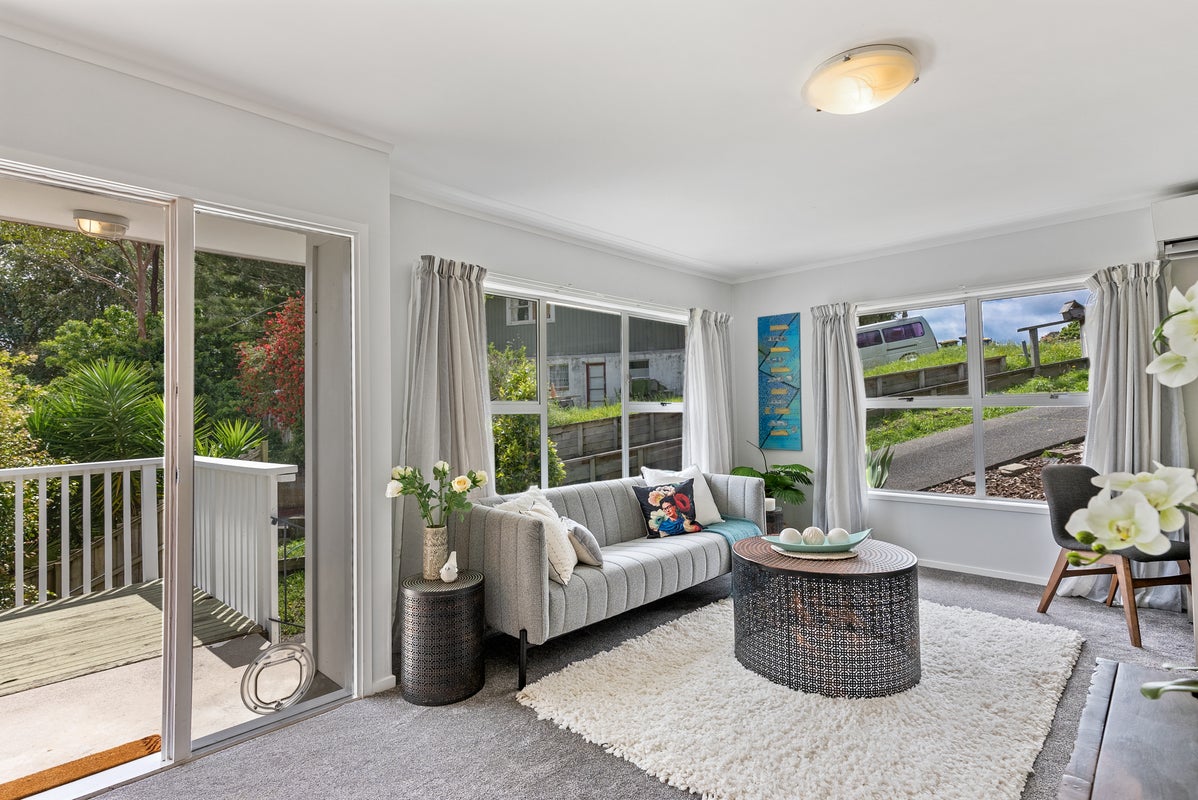 1/30 Paramu Avenue, Birkdale, Auckland - Carousel 2