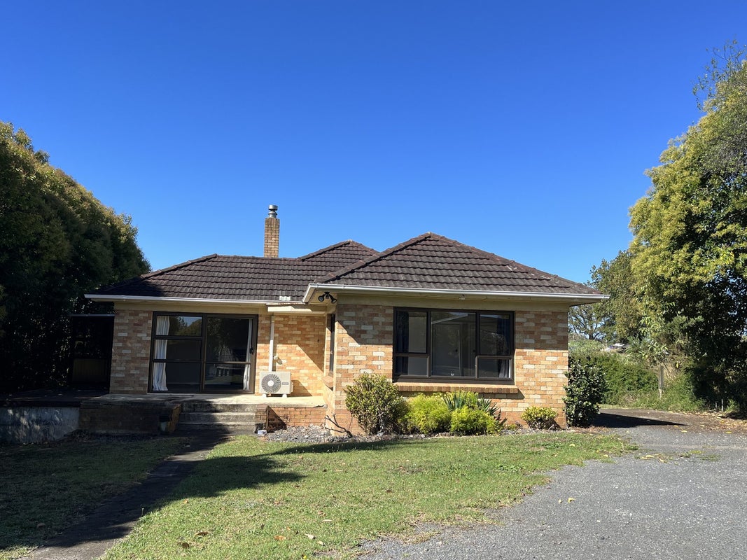 200 Karaka Road, Karaka, Papakura - Carousel 35
