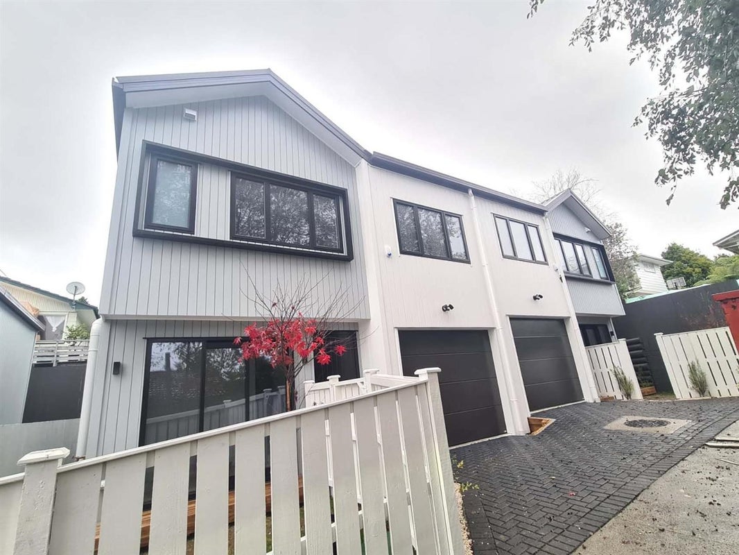 10 Cantina Avenue, Bayview, Auckland - Carousel 1